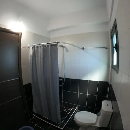 Polonia 3* Sarandë