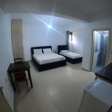 Polonia Apart Otel *