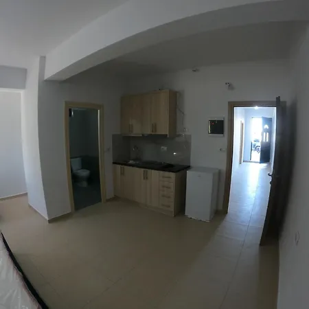 Polonia Apartahotel